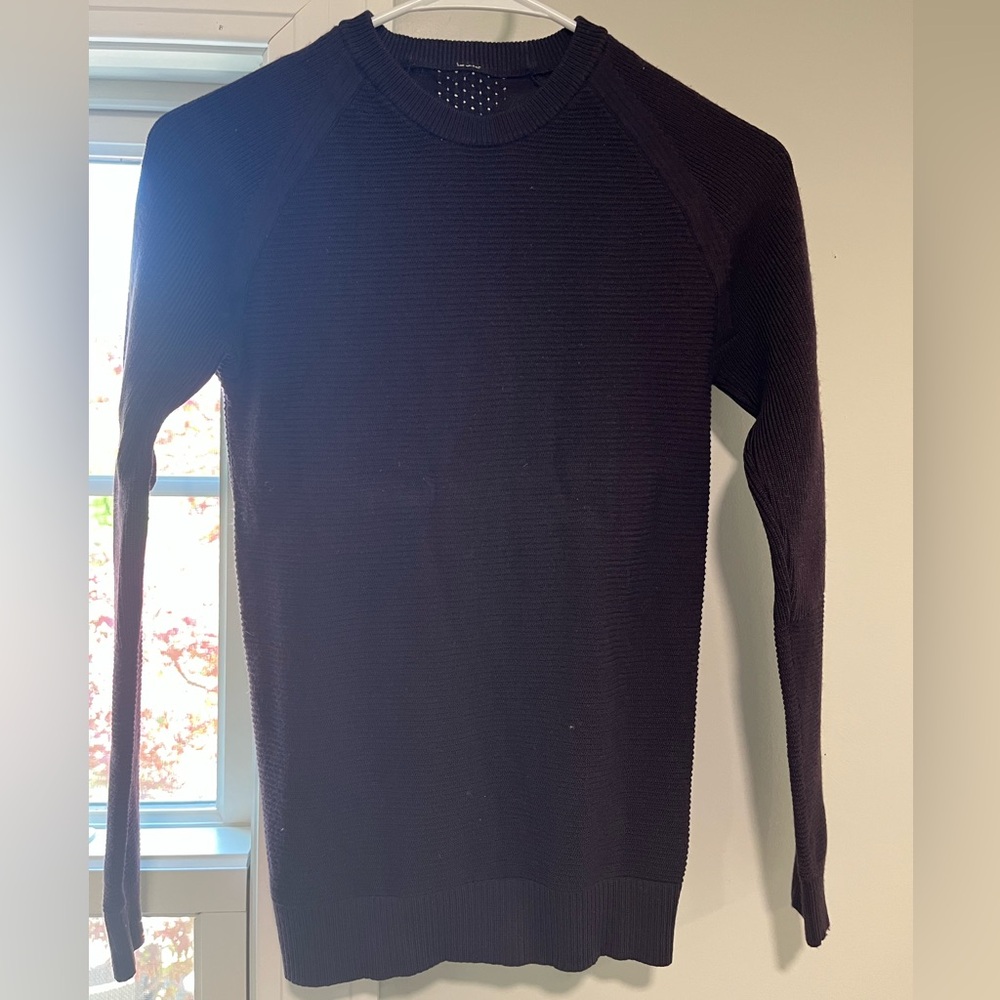 Women’s lululemon sweater